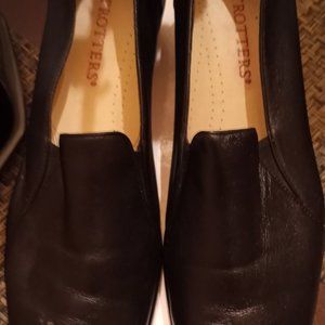 Trotters women shoes